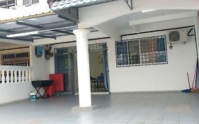 D'Rusa Homestay